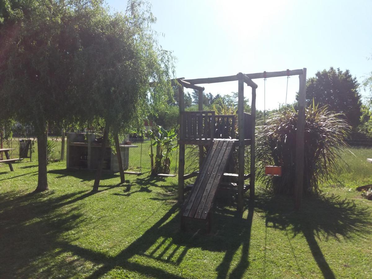 Aitue Bungalows Gualeguaychú エクステリア 写真